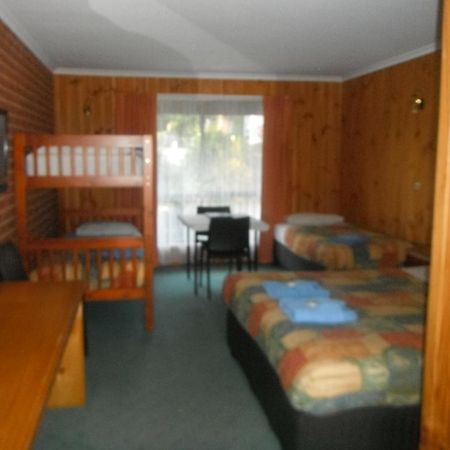 Orbost Country Road Motor Inn Esterno foto