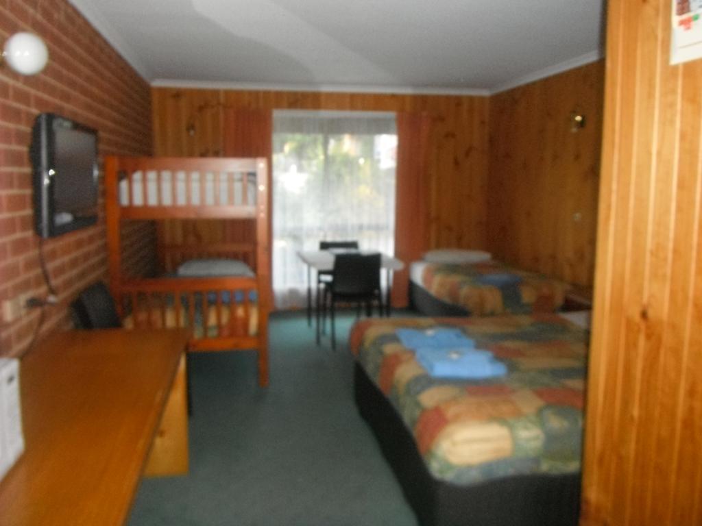 Orbost Country Road Motor Inn Esterno foto